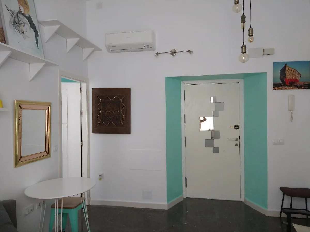 La casita de las ventanas verdes Cádiz